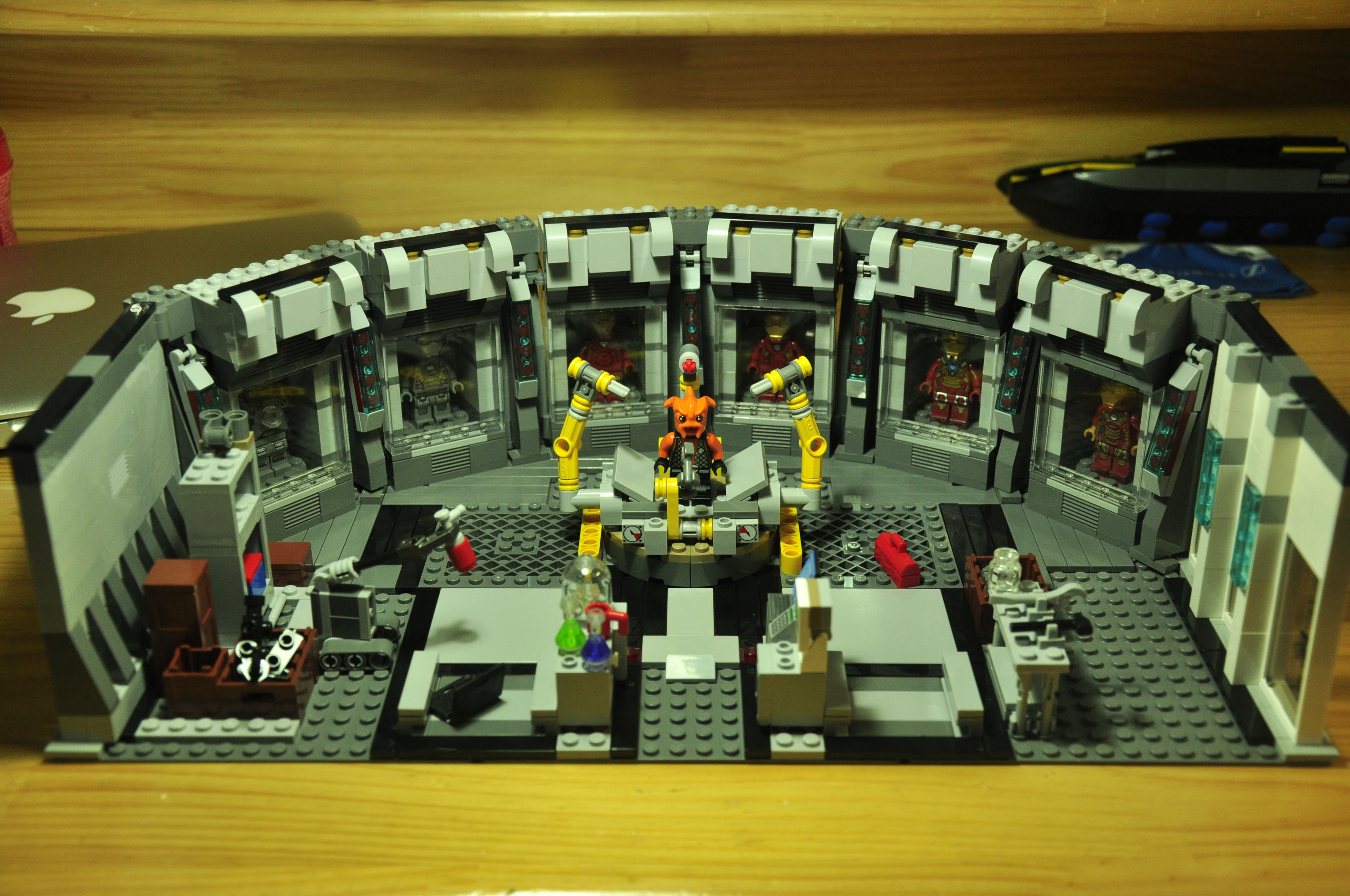 【测评】lego76006 钢铁侠海上追击战 视频版 by呆元